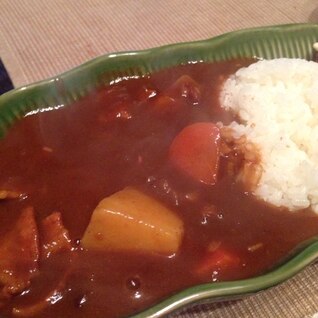 ローリエの香り漂う我が家のカレー☆